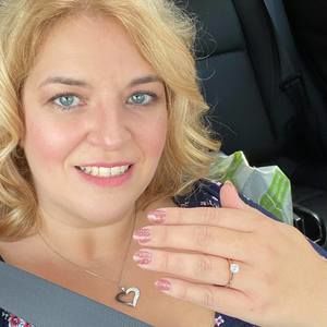 Meet your Posher, Sandra